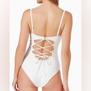 Arabella London. The 9.2.9 Swimsuit in Ivory Size M